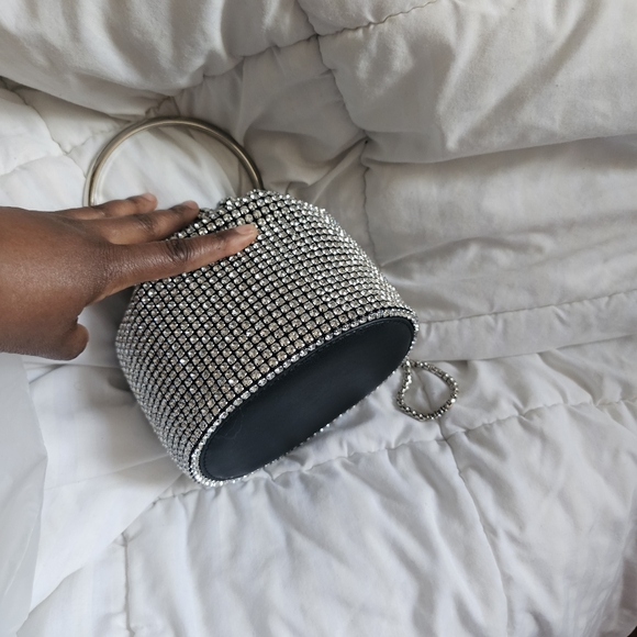 Silver Rhinestone Bucket Bag - Picture 4 of 4